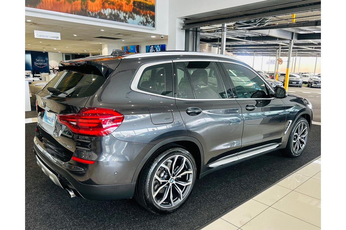 2019 BMW X3 xDrive30i G01