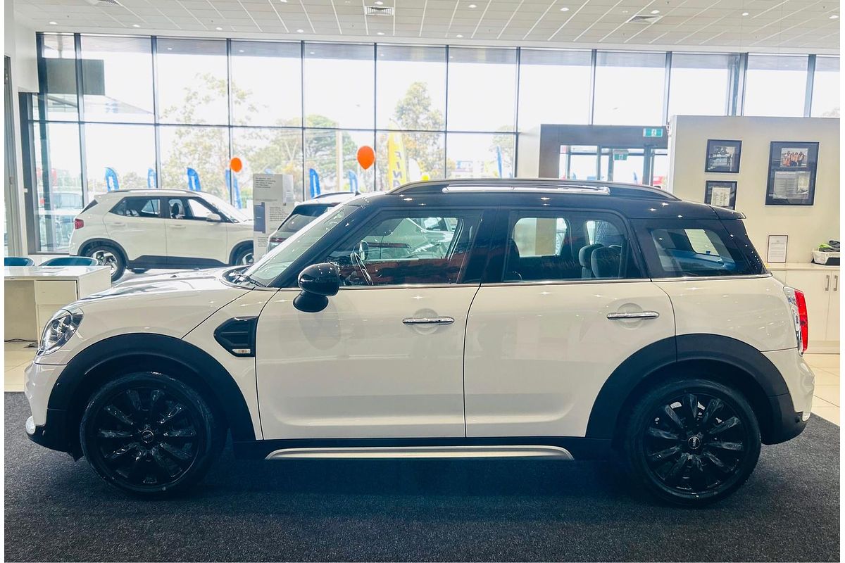 2017 MINI Countryman Cooper F60