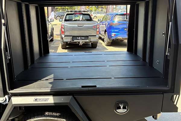 2025 Isuzu D-MAX LS-U 4X4