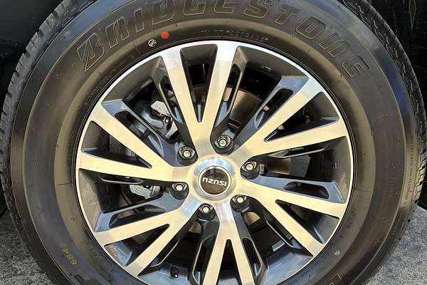 2025 Isuzu D-MAX LS-U 4X4