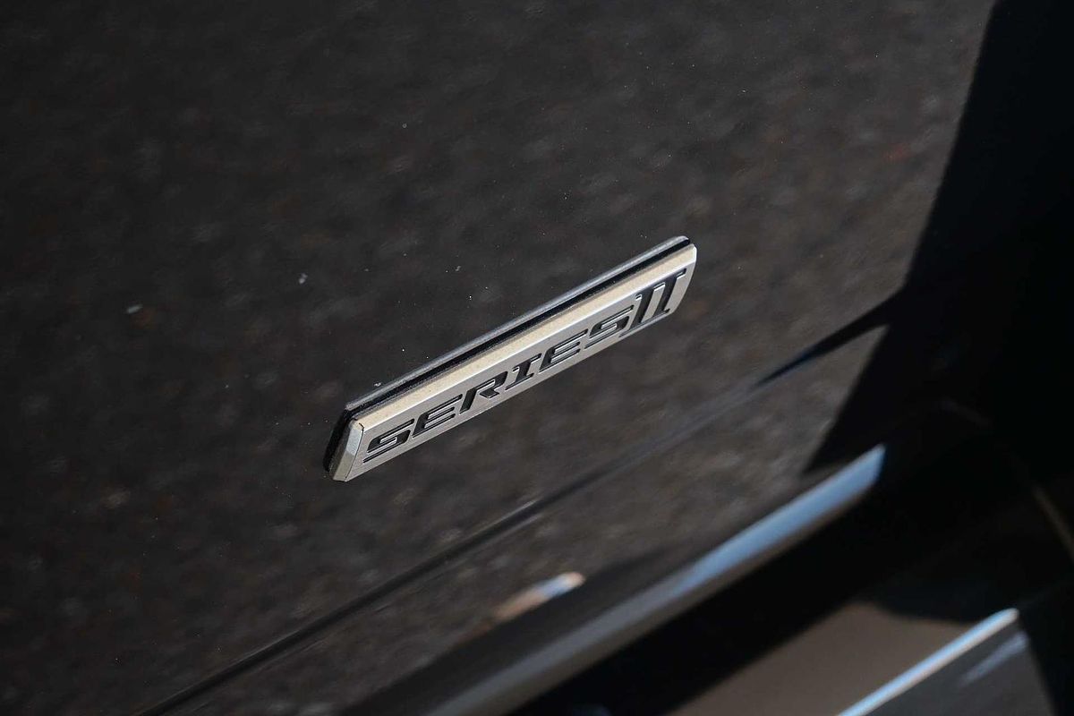 2016 Holden Ute SV6 Black VF Series II Rear Wheel Drive