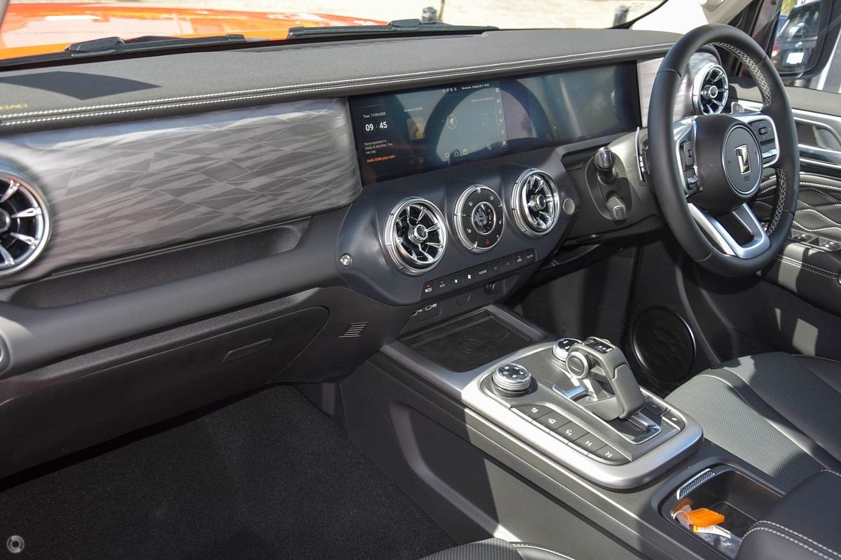 2025 GWM Tank 300 Ultra P01