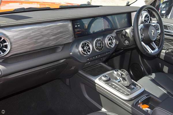 2025 GWM Tank 300 Ultra P01