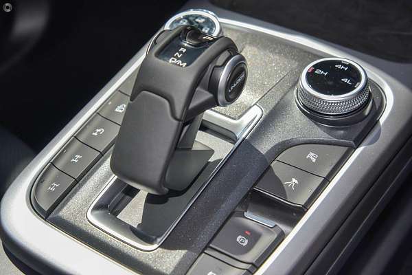 2025 GWM Tank 300 Ultra P01