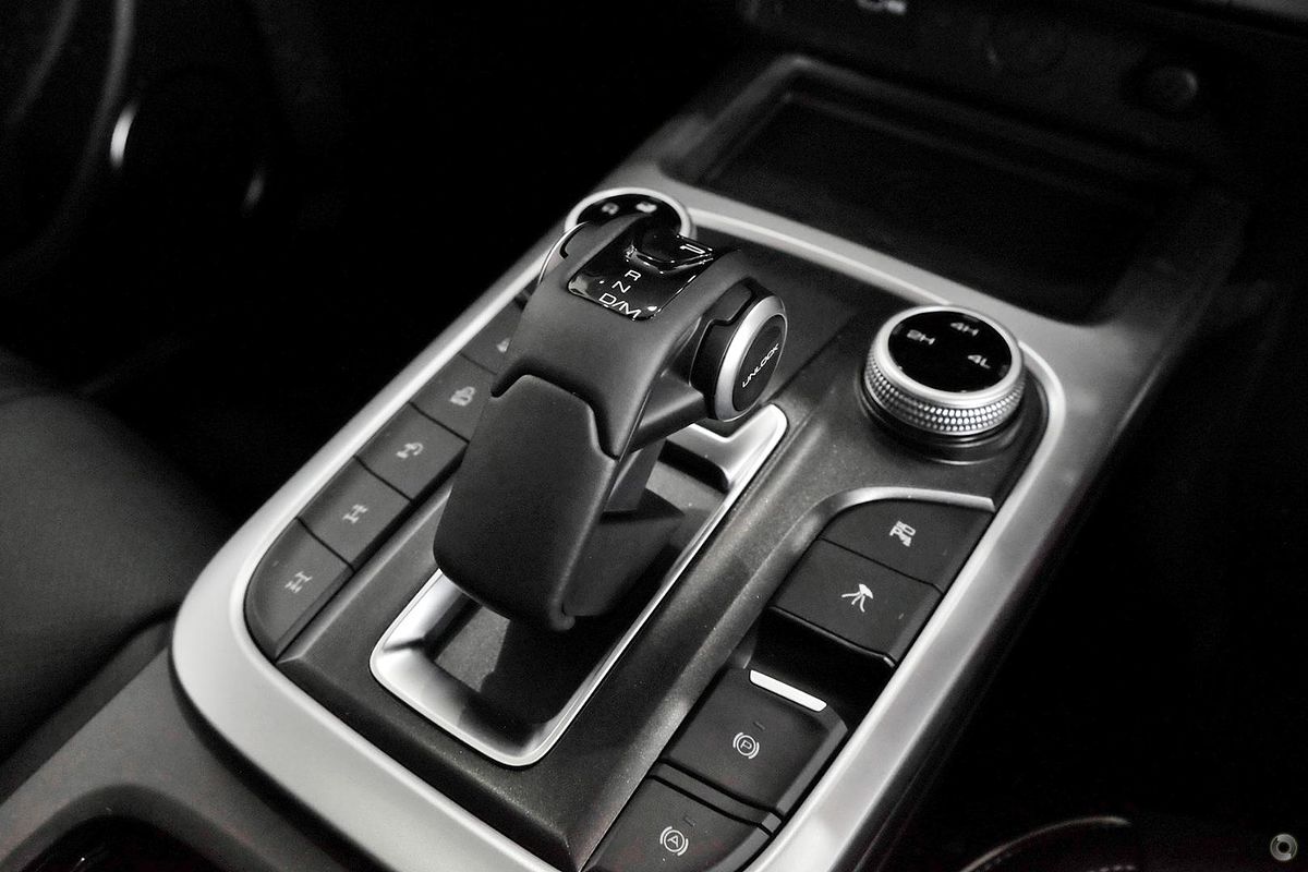 2025 GWM Tank 300 Ultra P01