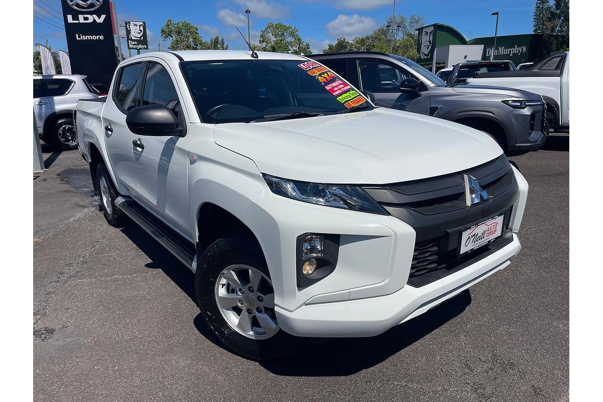 2022 Mitsubishi Triton GLX+ MR 4X4