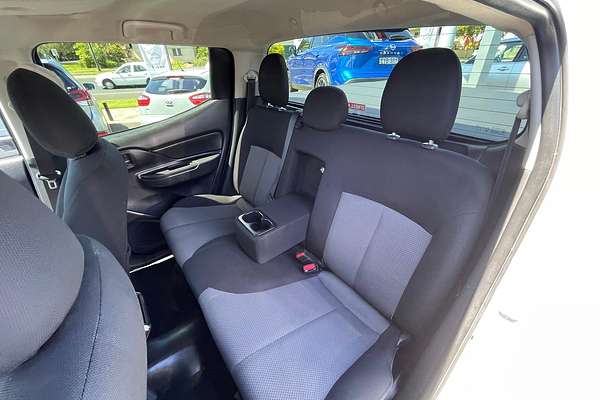 2022 Mitsubishi Triton GLX+ MR 4X4