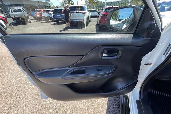 2022 Mitsubishi Triton GLX+ MR 4X4