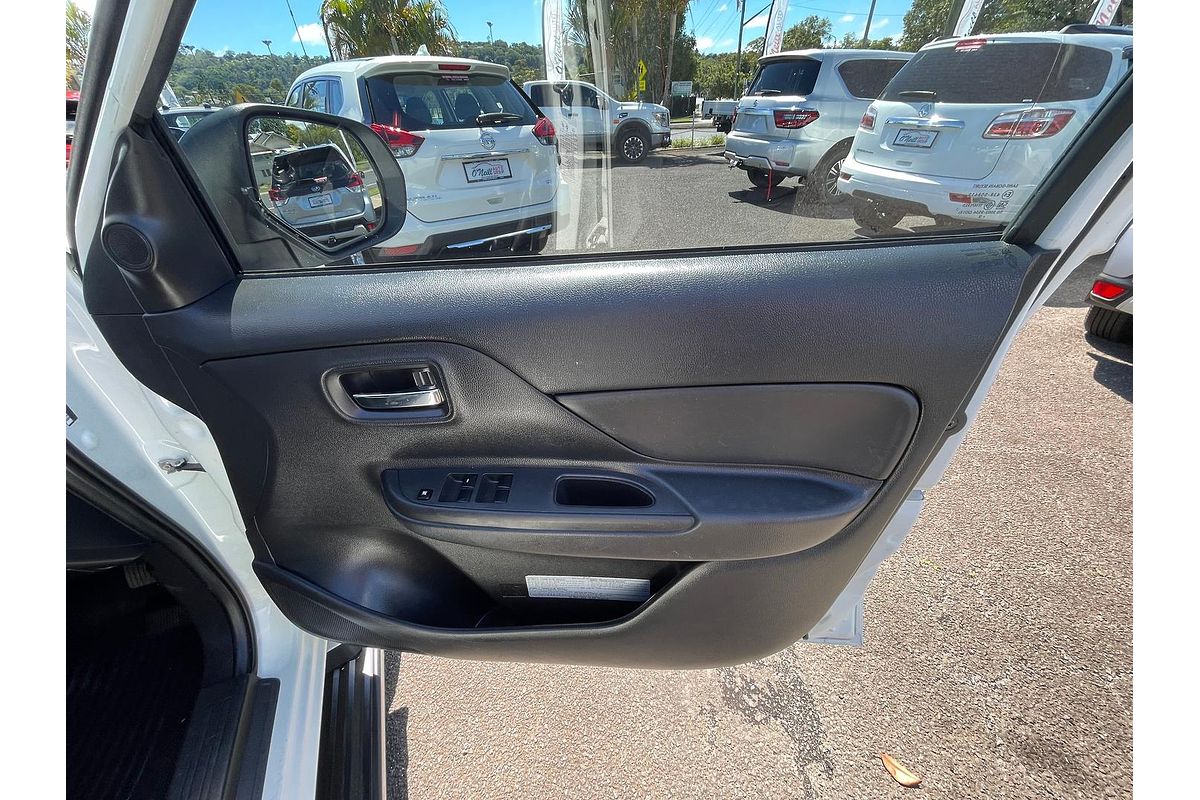 2022 Mitsubishi Triton GLX+ MR 4X4