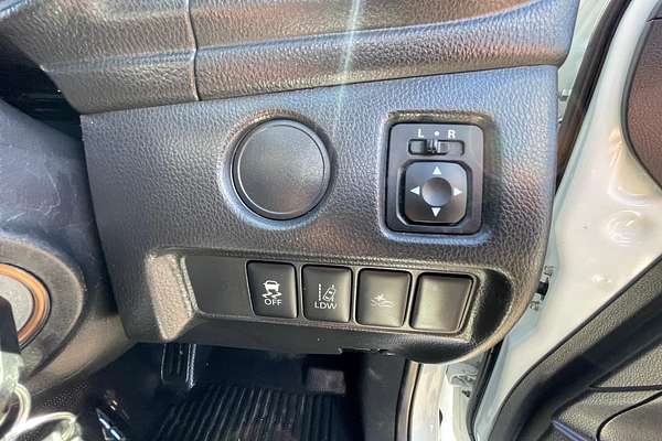 2022 Mitsubishi Triton GLX+ MR 4X4