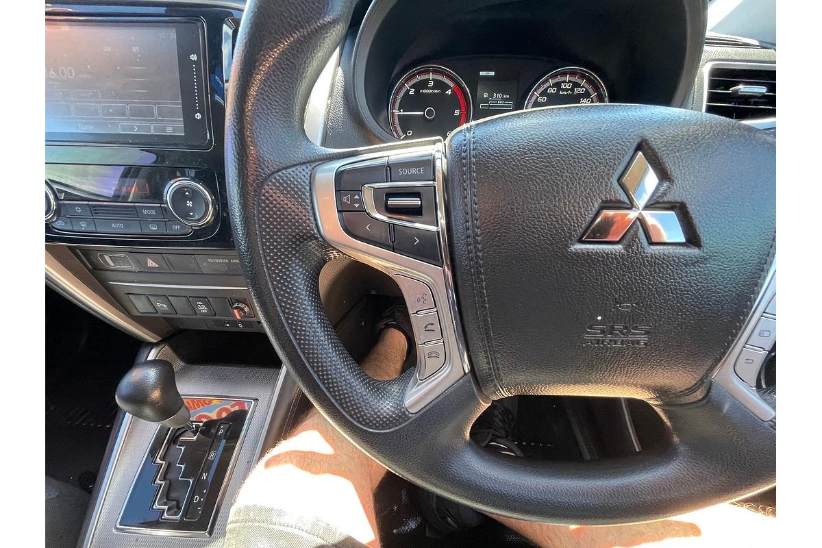 2022 Mitsubishi Triton GLX+ MR 4X4