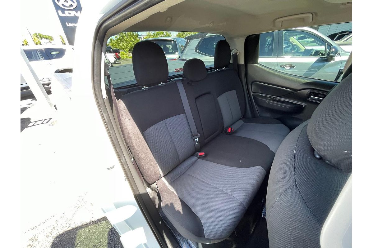 2022 Mitsubishi Triton GLX+ MR 4X4