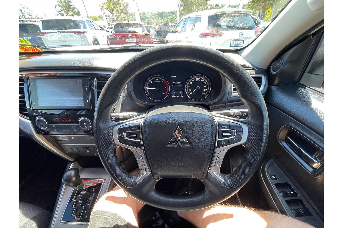2022 Mitsubishi Triton GLX+ MR 4X4