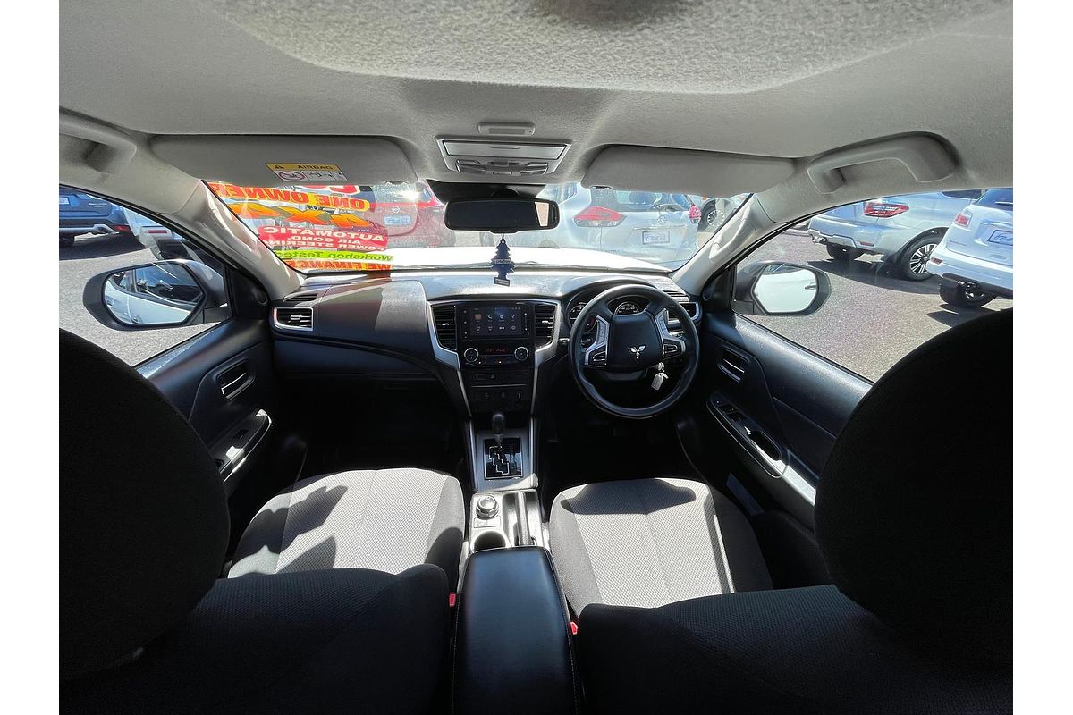 2022 Mitsubishi Triton GLX+ MR 4X4