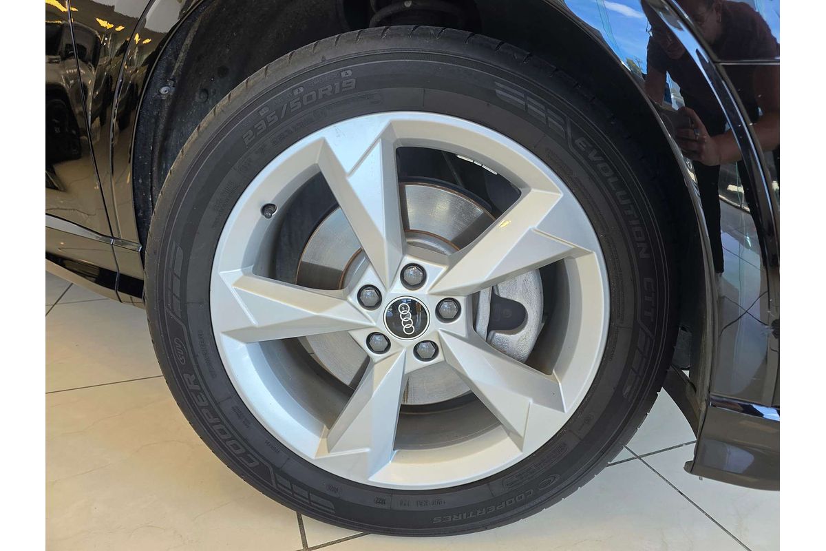 2020 Audi Q3 40 TFSI F3