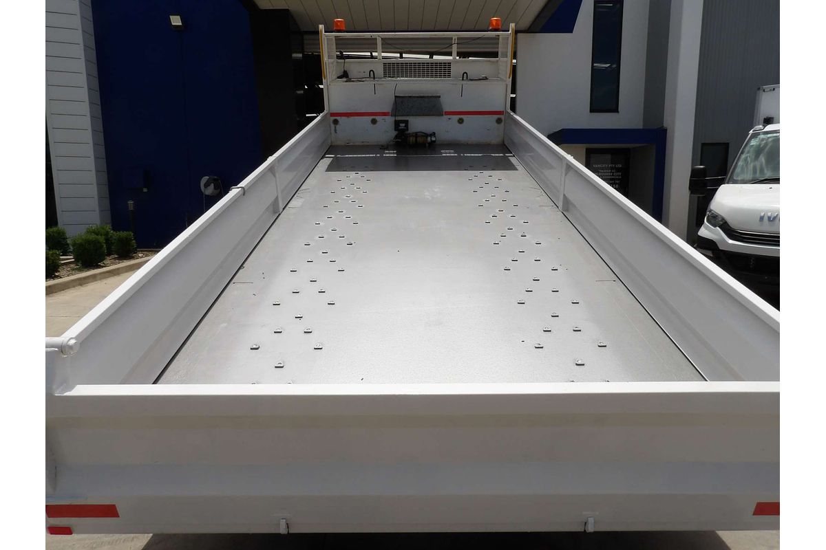 2016 Fuso Canter 918 4x2 ELWB