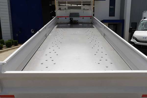 2016 Fuso Canter 918 4x2 ELWB