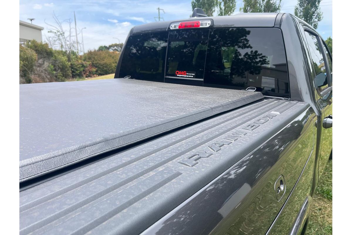 2025 RAM 1500 Laramie Sport Hurricane SO RamBox DT 4X4 SWB