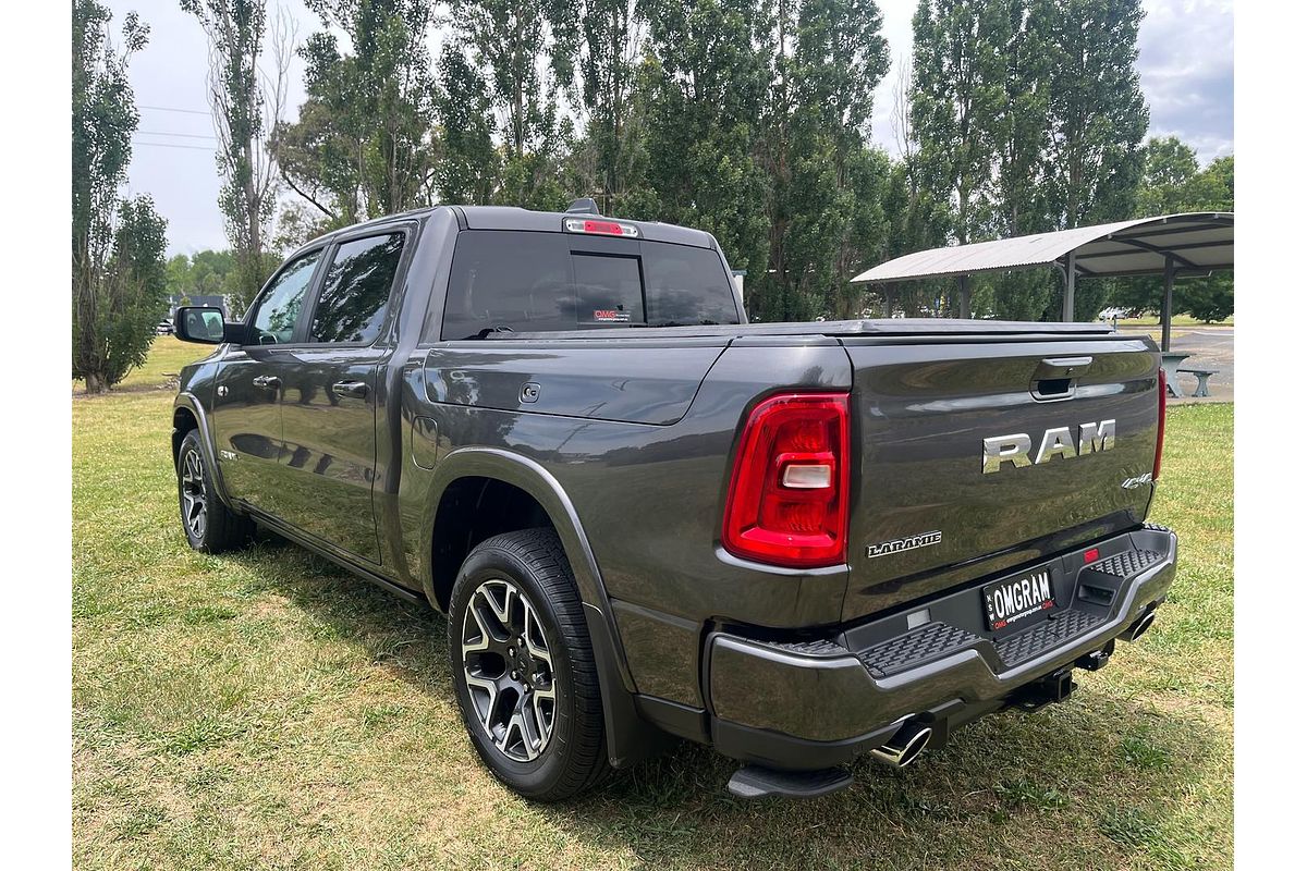 2025 RAM 1500 Laramie Sport Hurricane SO RamBox DT 4X4 SWB