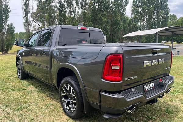 2025 RAM 1500 Laramie Sport Hurricane SO RamBox DT 4X4 SWB