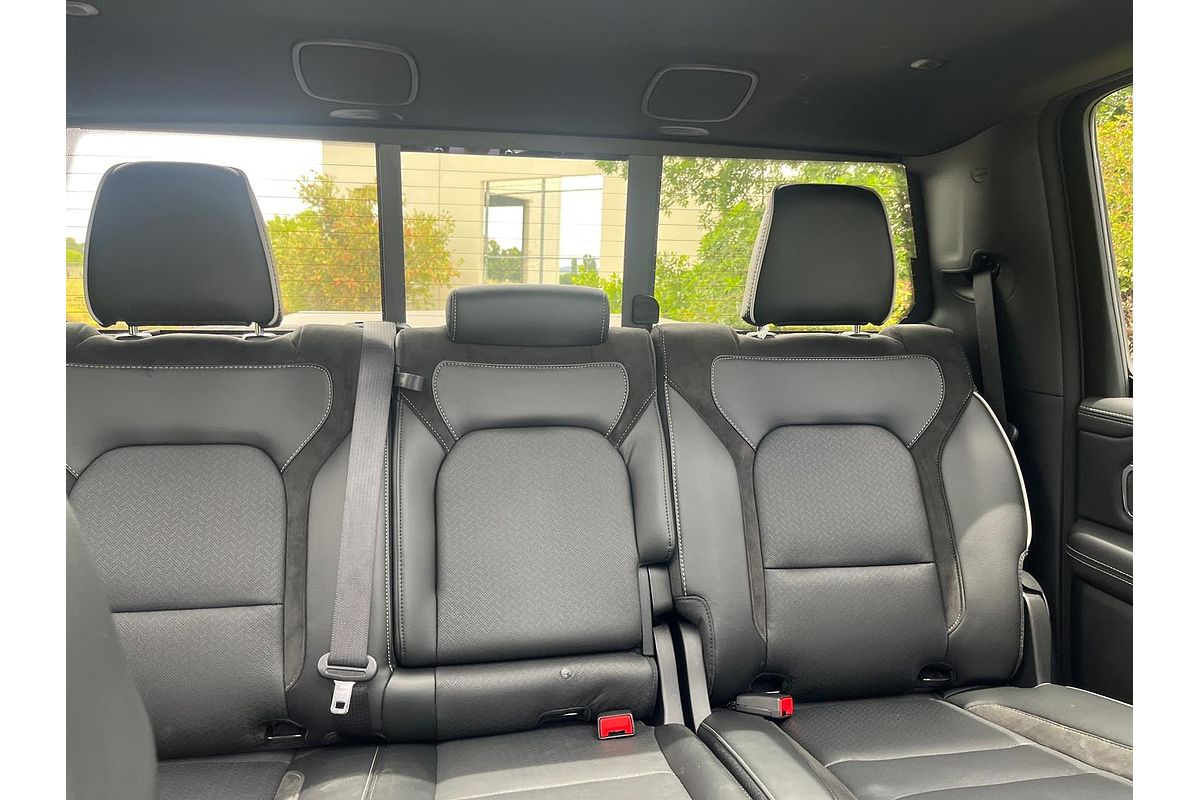 2025 RAM 1500 Laramie Sport Hurricane SO RamBox DT 4X4 SWB