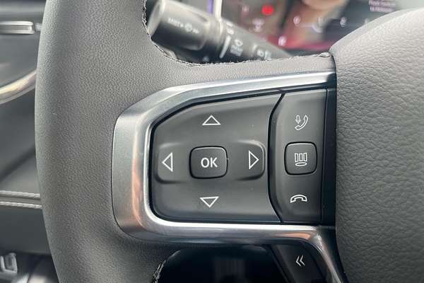 2025 RAM 1500 Laramie Sport Hurricane SO RamBox DT 4X4 SWB