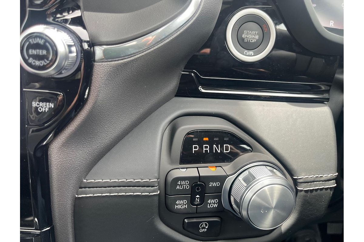 2025 RAM 1500 Laramie Sport Hurricane SO RamBox DT 4X4 SWB