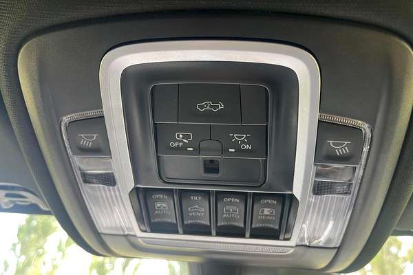 2025 RAM 1500 Laramie Sport Hurricane SO RamBox DT 4X4 SWB