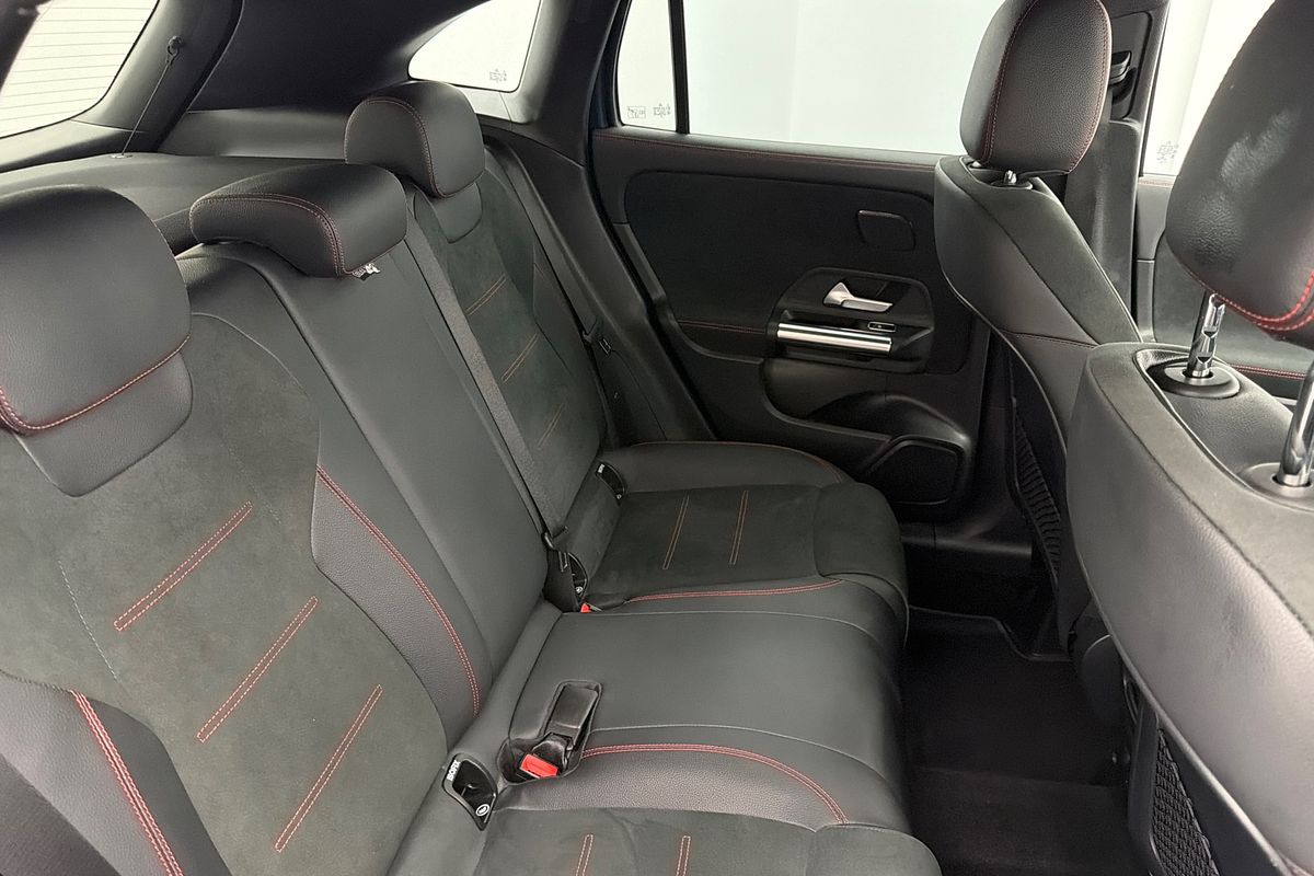 2021 Mercedes-Benz GLA-Class GLA200 H247