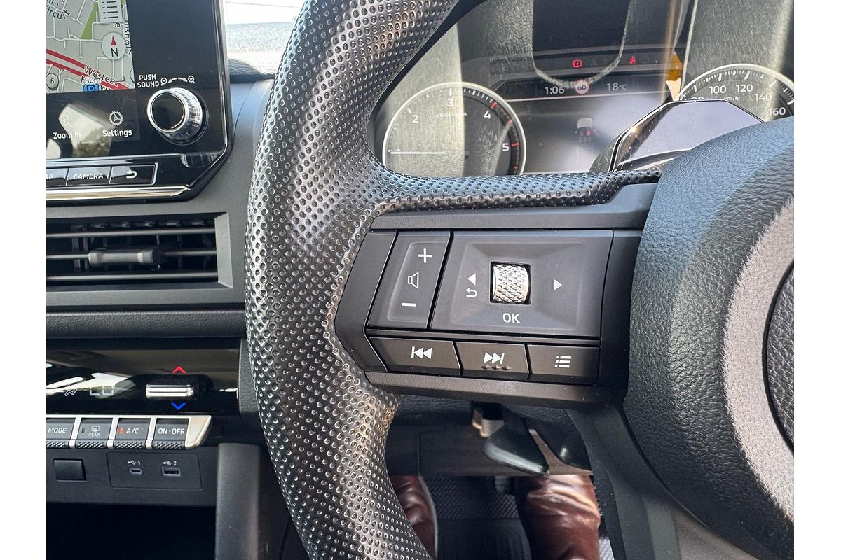 2024 Mitsubishi Triton GLX MV 4X4