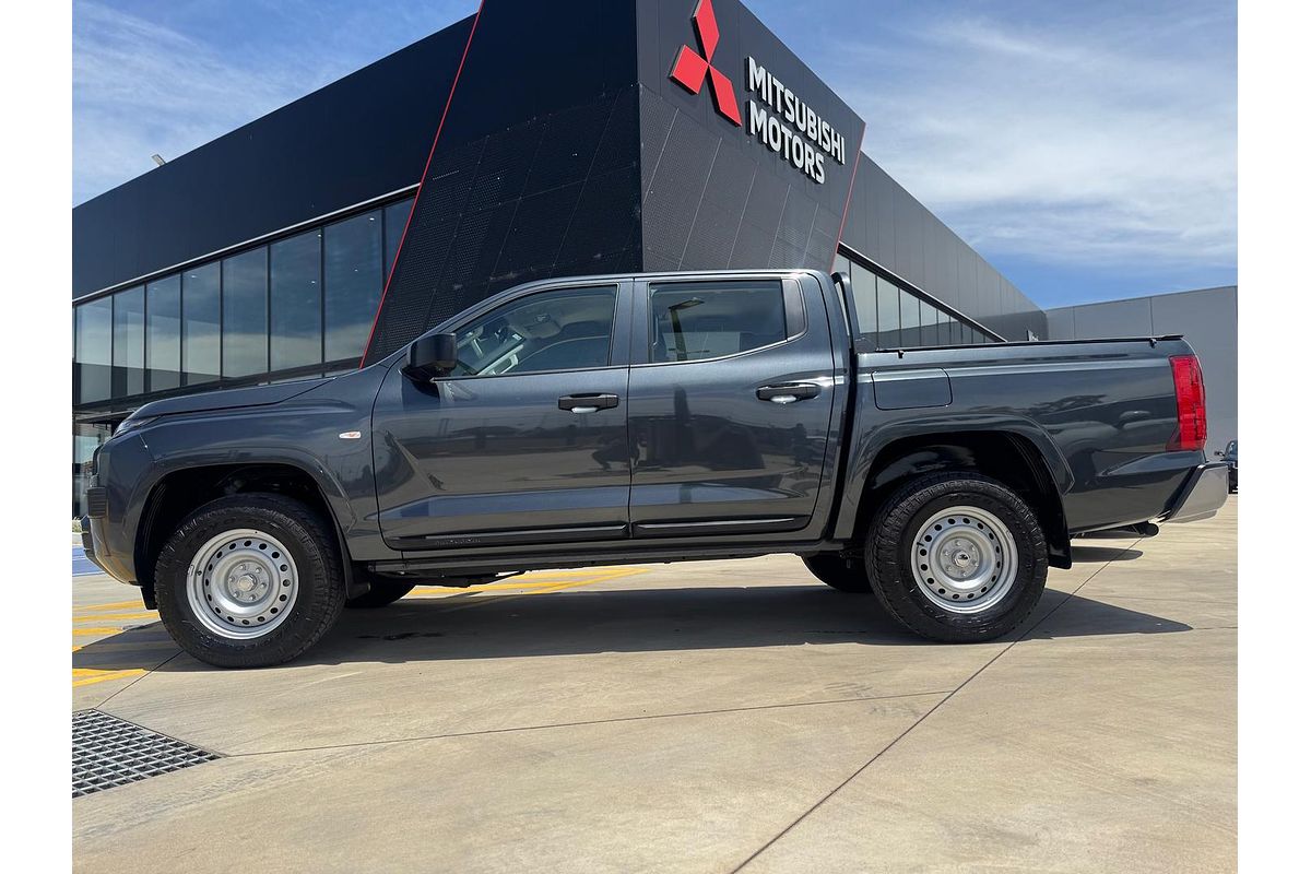 2024 Mitsubishi Triton GLX MV 4X4