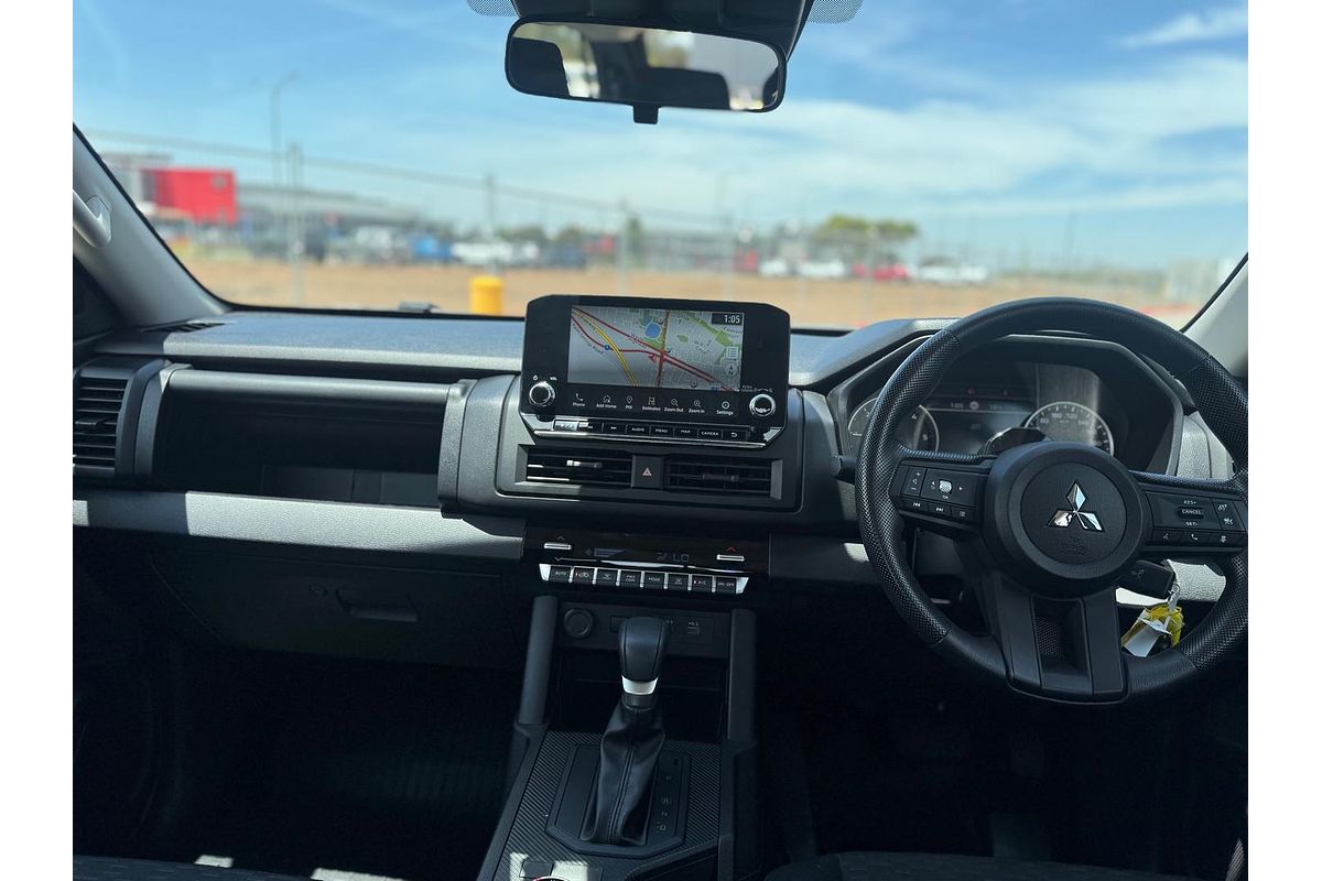 2024 Mitsubishi Triton GLX MV 4X4