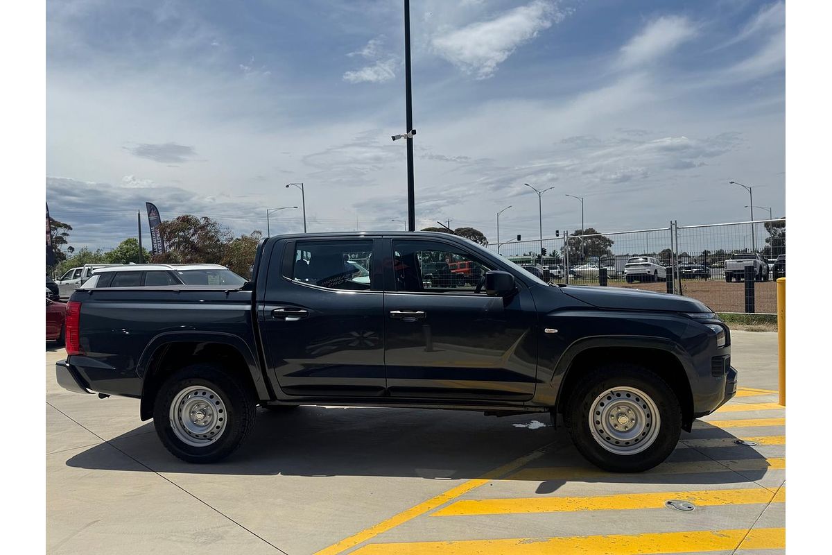 2024 Mitsubishi Triton GLX MV 4X4