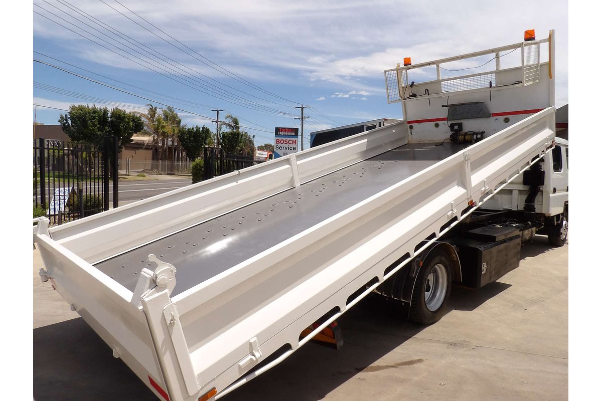 2016 Fuso Canter 918 4x2 ELWB