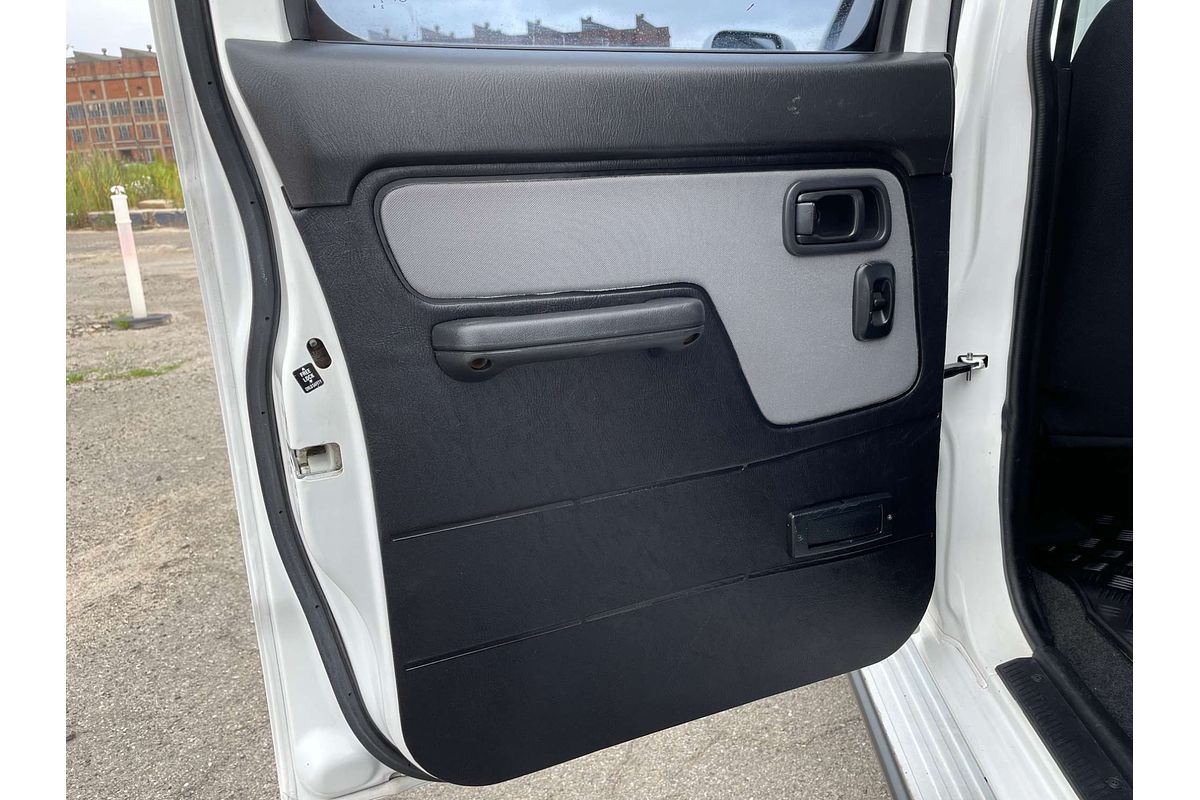 2011 Nissan Navara ST-R D22 4X4