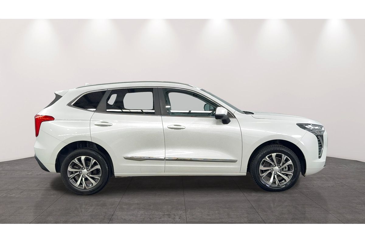 2022 GWM Haval Jolion Lux A01