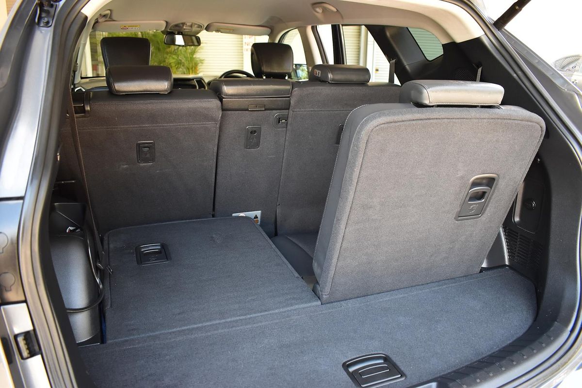 2016 Hyundai Santa Fe Elite DM3 Series II