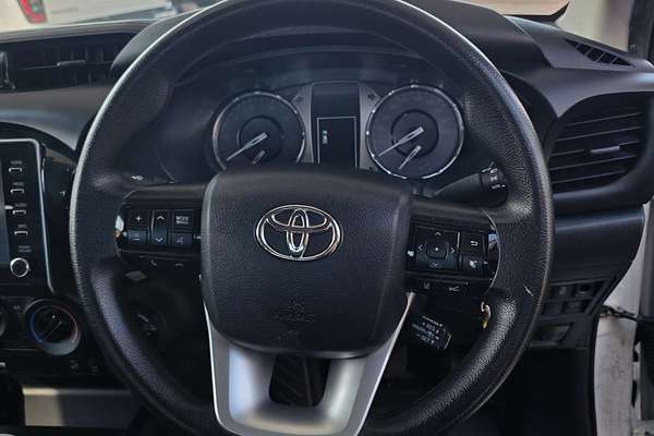 2022 Toyota Hilux SR GUN126R 4X4