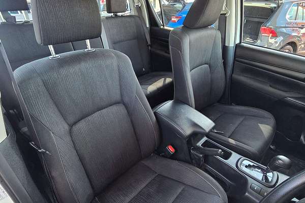 2022 Toyota Hilux SR GUN126R 4X4