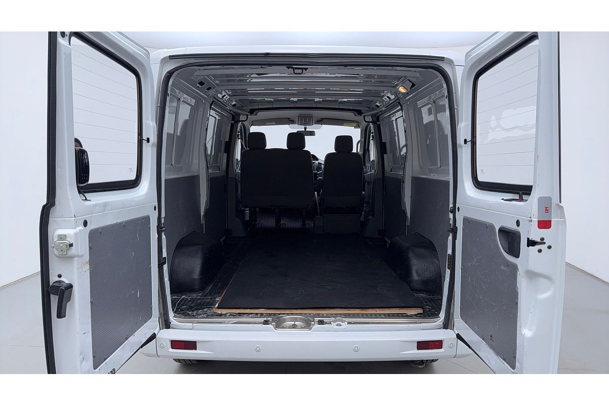 2023 LDV V80 SWB Low Roof