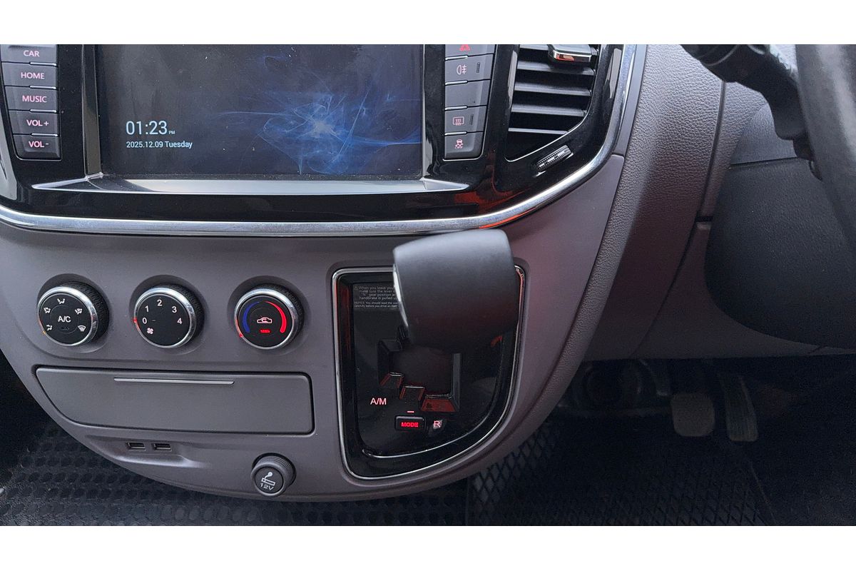 2023 LDV V80 SWB Low Roof