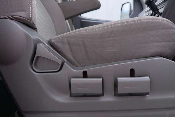 2023 LDV V80 SWB Low Roof