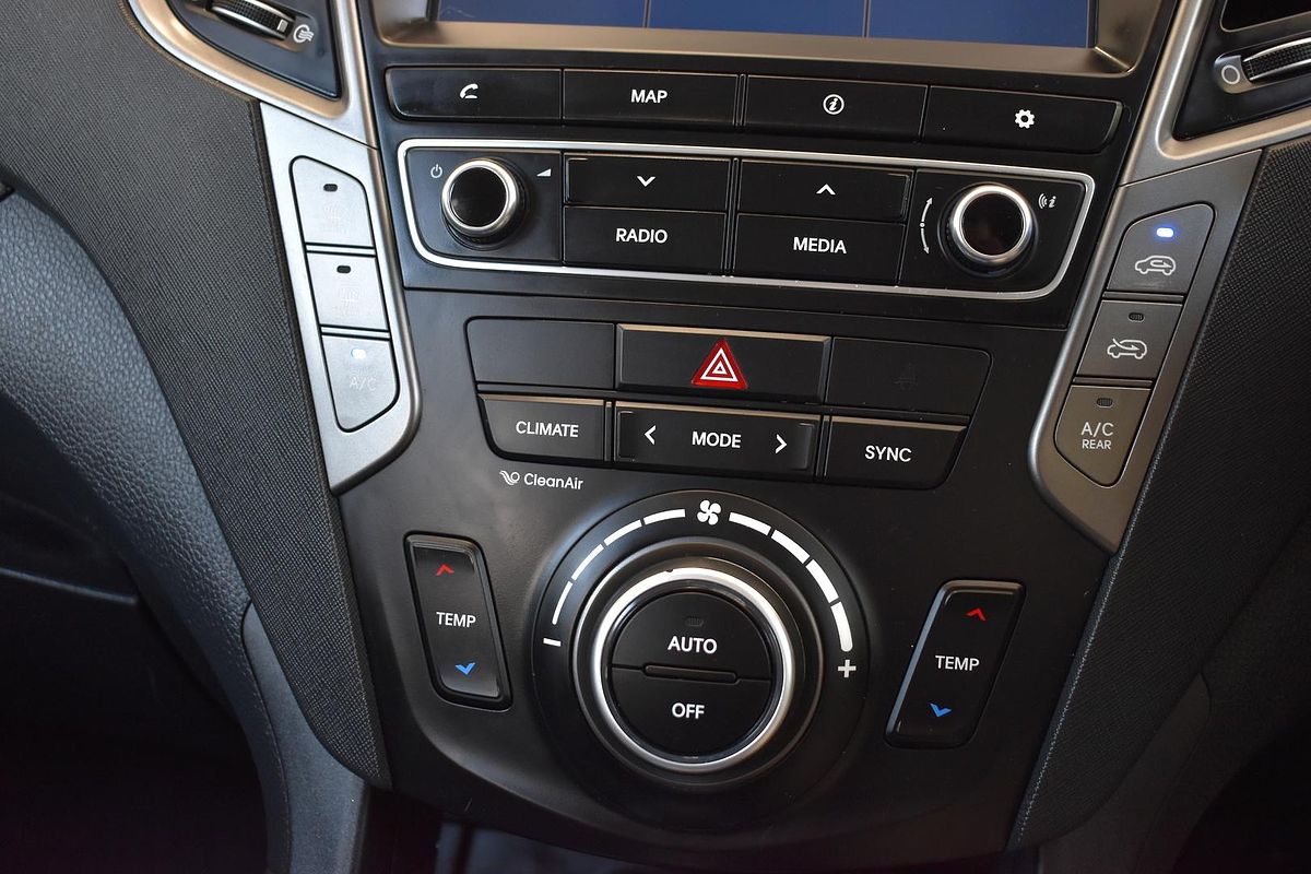 2016 Hyundai Santa Fe Elite DM3 Series II