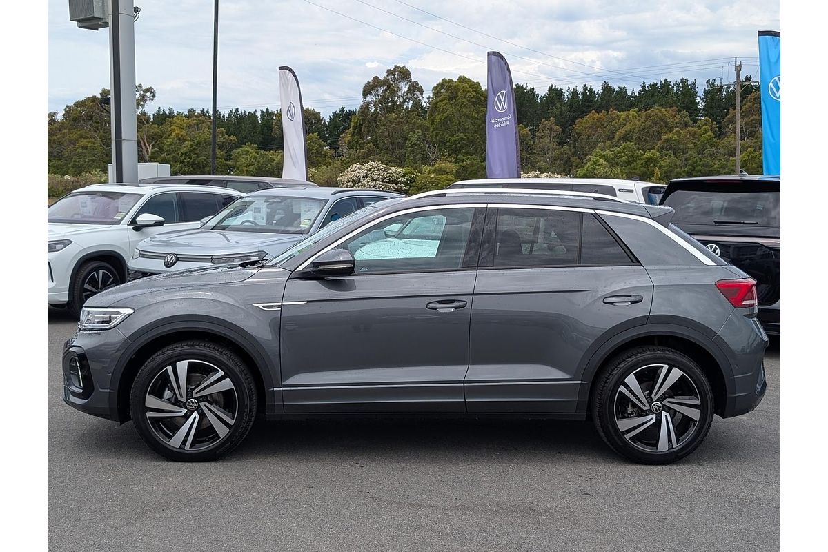 2025 Volkswagen T-Roc 140TSI R-Line D11