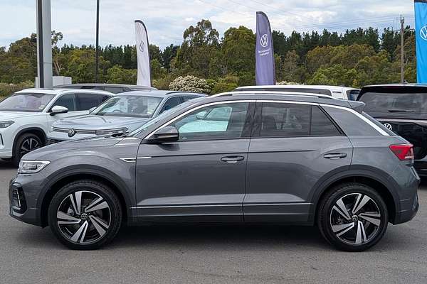 2025 Volkswagen T-Roc 140TSI R-Line D11