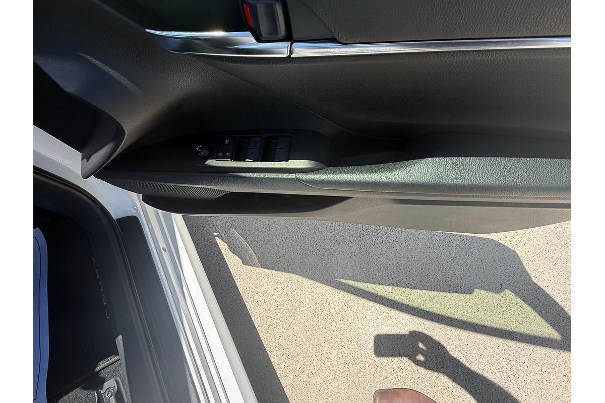 2023 Toyota Camry Ascent AXVH70R