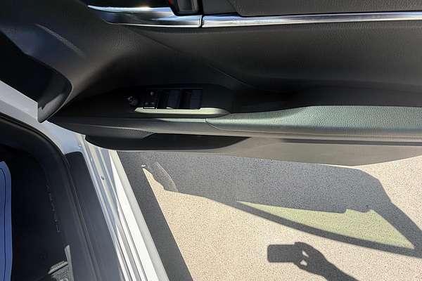 2023 Toyota Camry Ascent AXVH70R