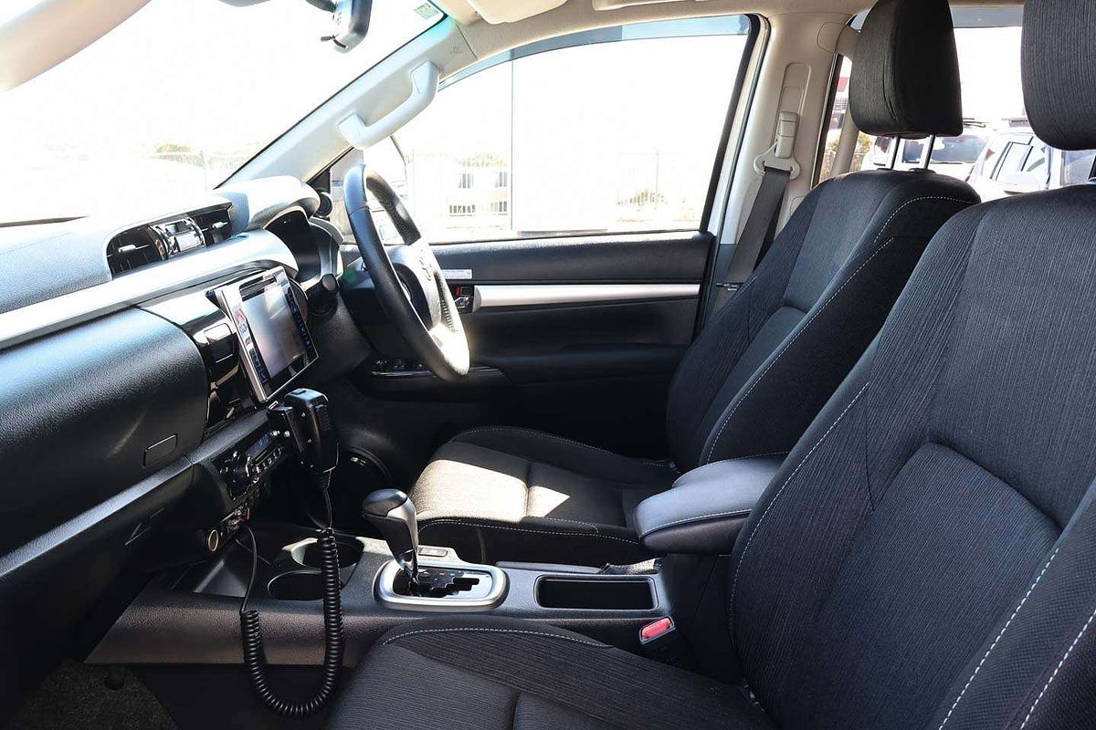 2019 Toyota Hilux SR5 GUN126R 4X4