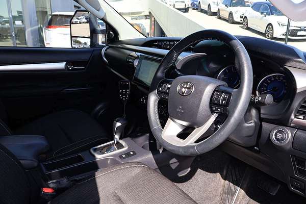 2019 Toyota Hilux SR5 GUN126R 4X4