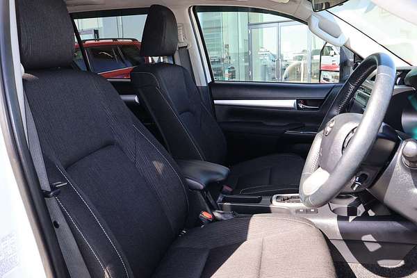 2019 Toyota Hilux SR5 GUN126R 4X4